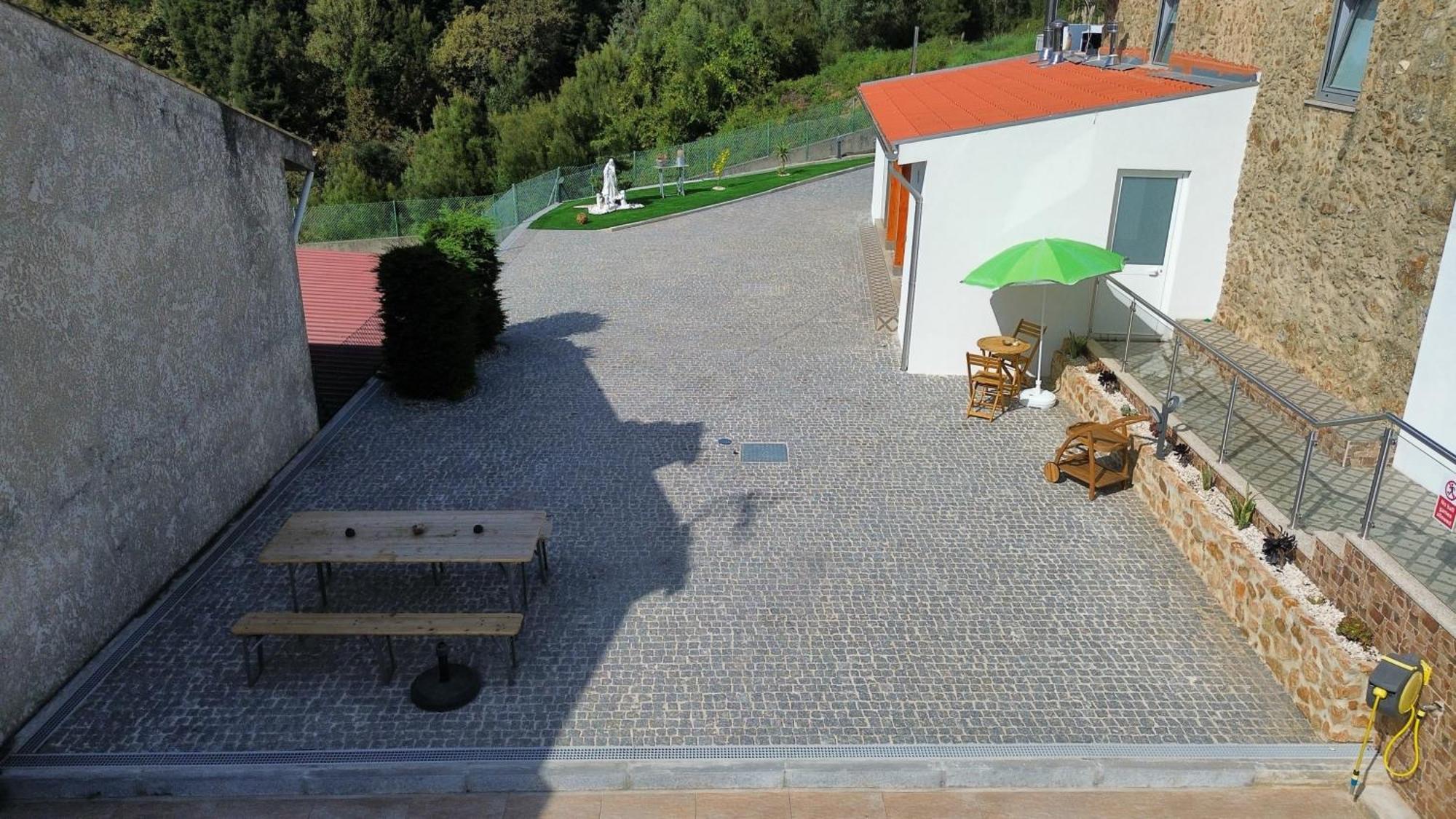 Fonte Retreat Home - Jacuzzi And Heated Swimming Pool Sandim Exterior foto